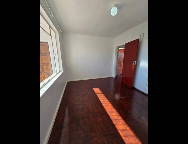 2 BEDROOM PROPERTY TO RENT IN THORNTON